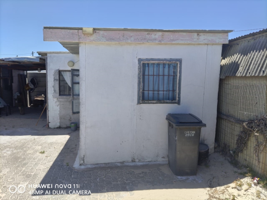 1 Bedroom Property for Sale in Wesbank Western Cape